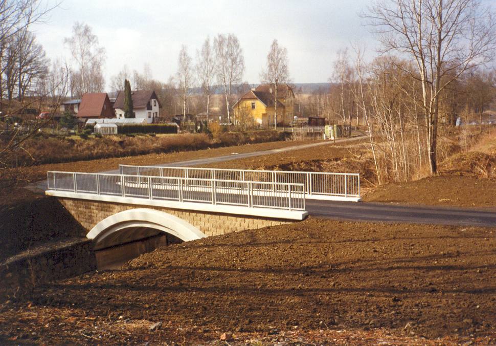 Kliknutm na obrzek se vrtte zpt